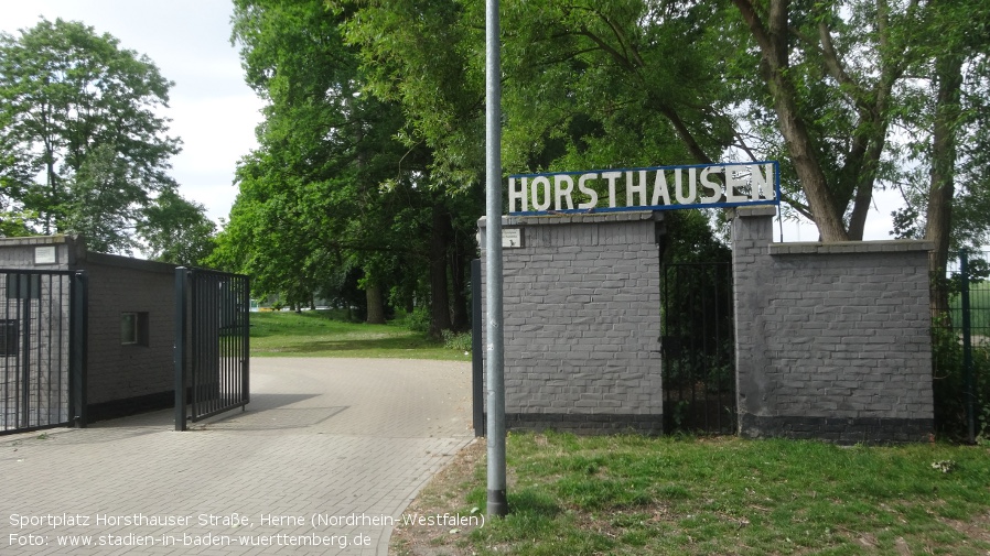Herne, Sportplatz Horsthauser Straße