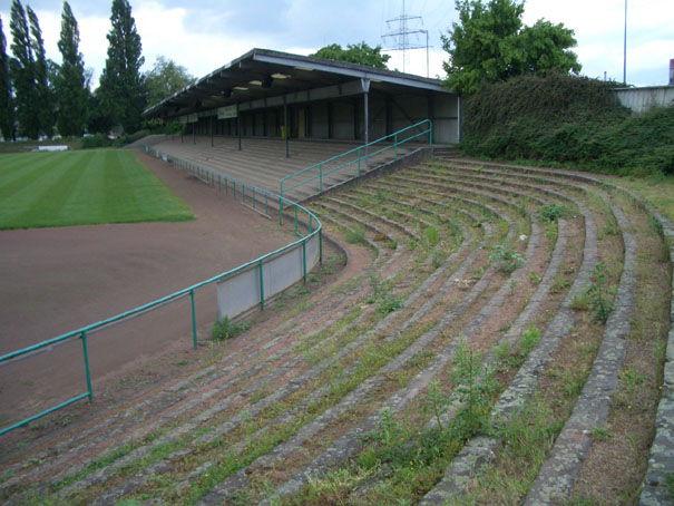 Stadion Hammer Landstraße, Neuss (Nordrhein-Westfalen)