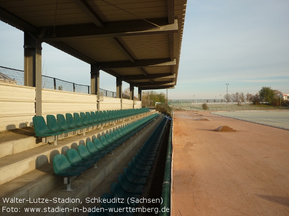 Walter-Lutze-Stadion, Schkeuditz